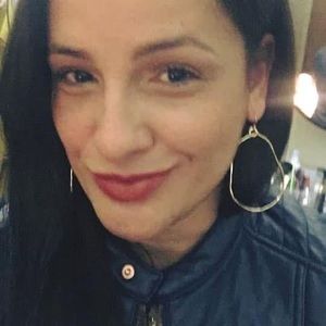 Meet your Posher, Mariely